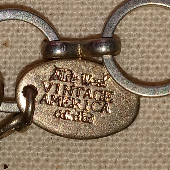 Nine West - Picture 2 of 3